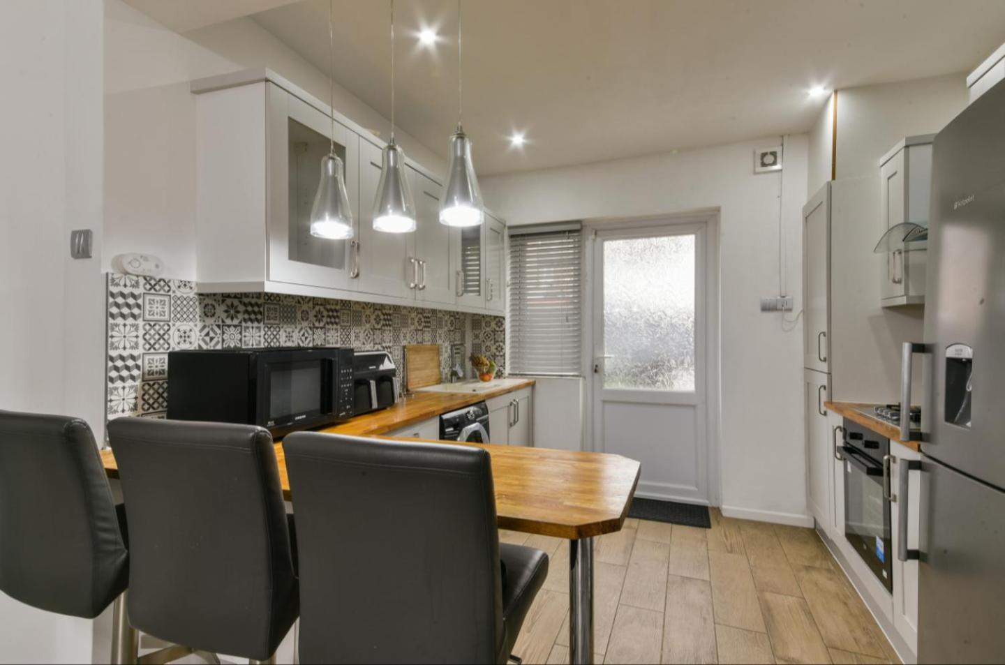 Bromley Serviced Apartments - Beckenham Place Park - London - 2 Bed House - Free Parking - 2 Beds 1 Sofabed Extérieur photo
