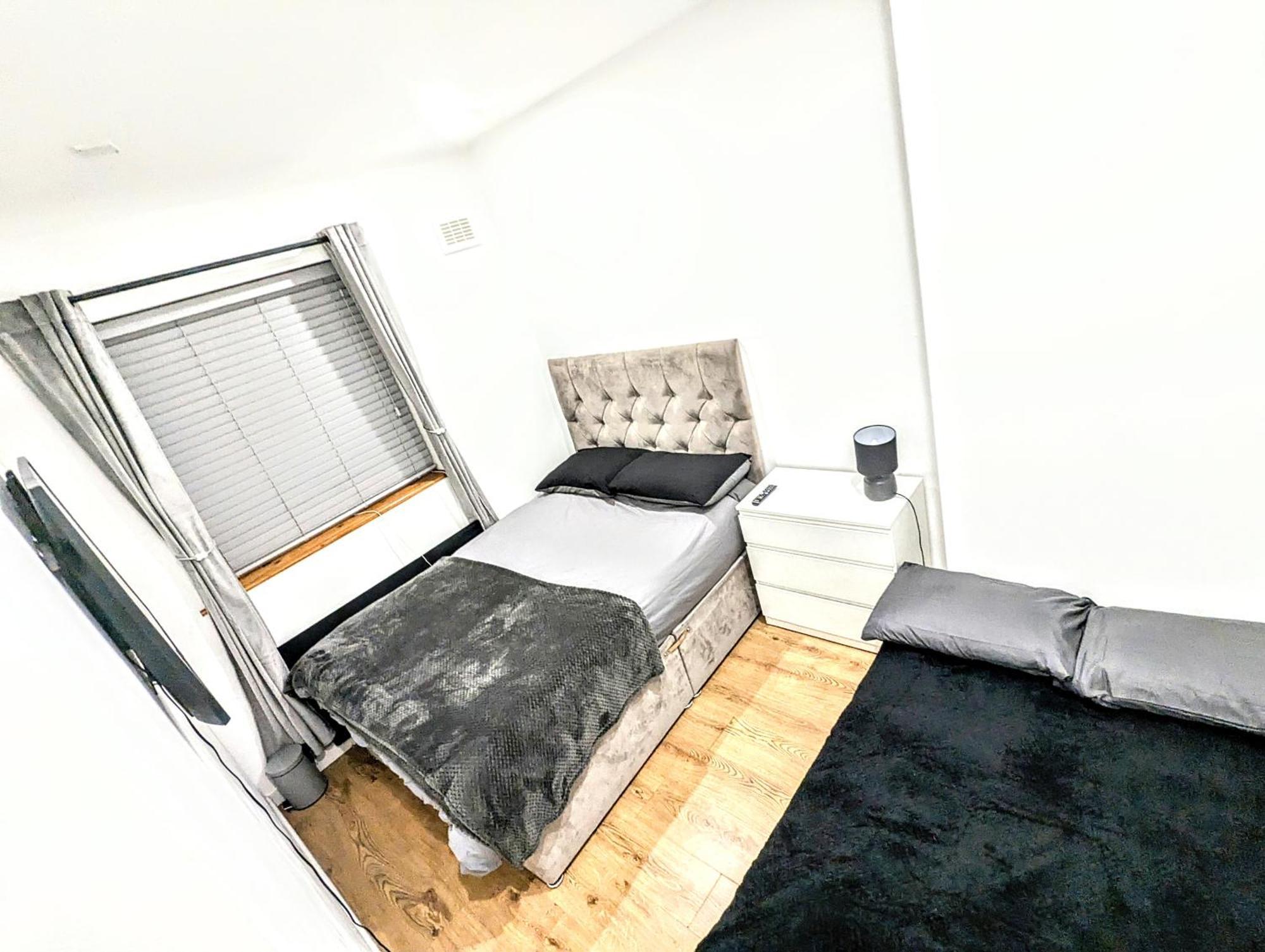Bromley Serviced Apartments - Beckenham Place Park - London - 2 Bed House - Free Parking - 2 Beds 1 Sofabed Extérieur photo