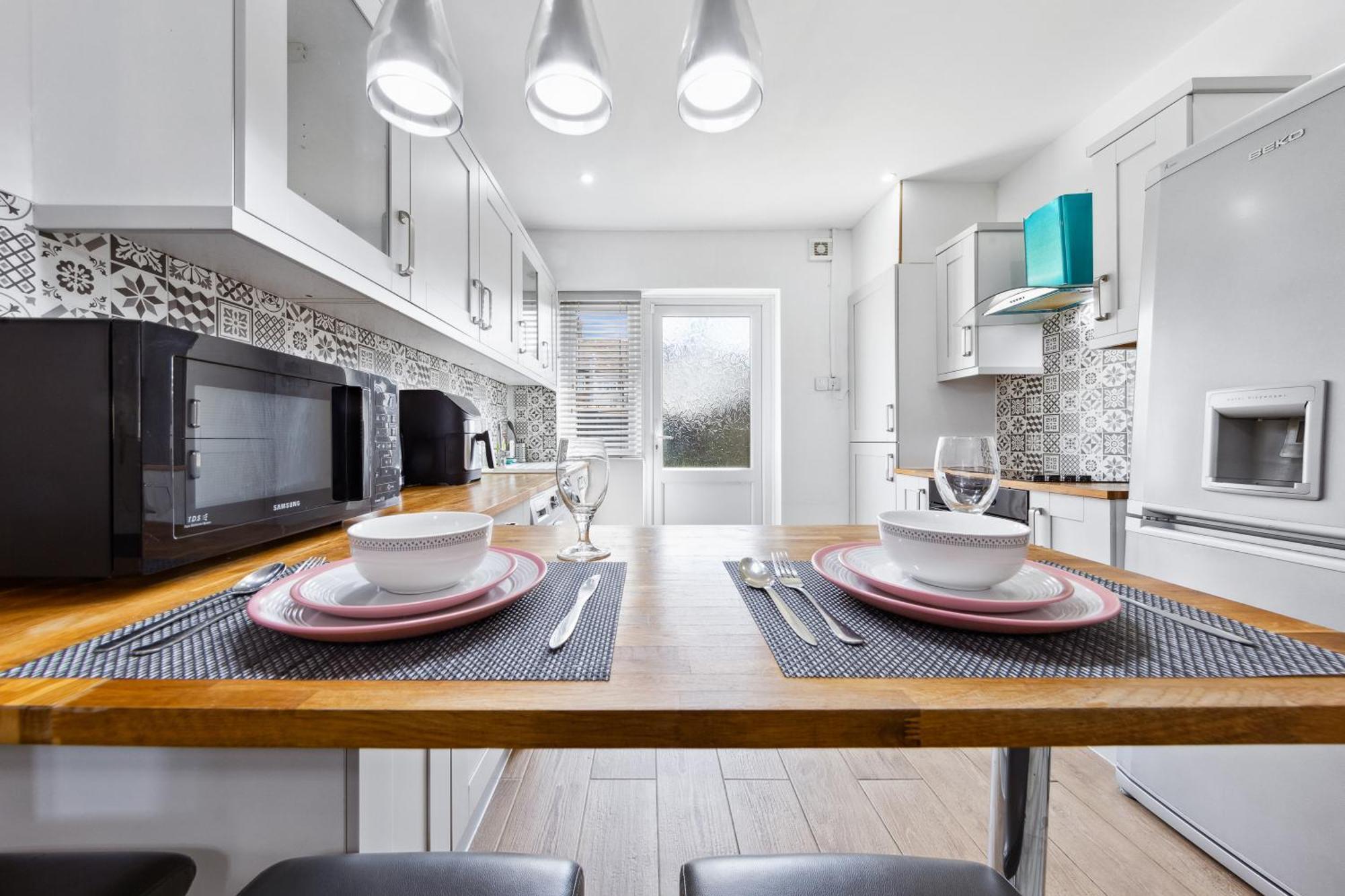 Bromley Serviced Apartments - Beckenham Place Park - London - 2 Bed House - Free Parking - 2 Beds 1 Sofabed Extérieur photo