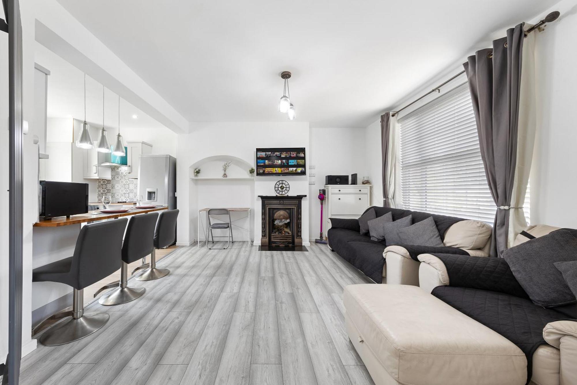 Bromley Serviced Apartments - Beckenham Place Park - London - 2 Bed House - Free Parking - 2 Beds 1 Sofabed Extérieur photo