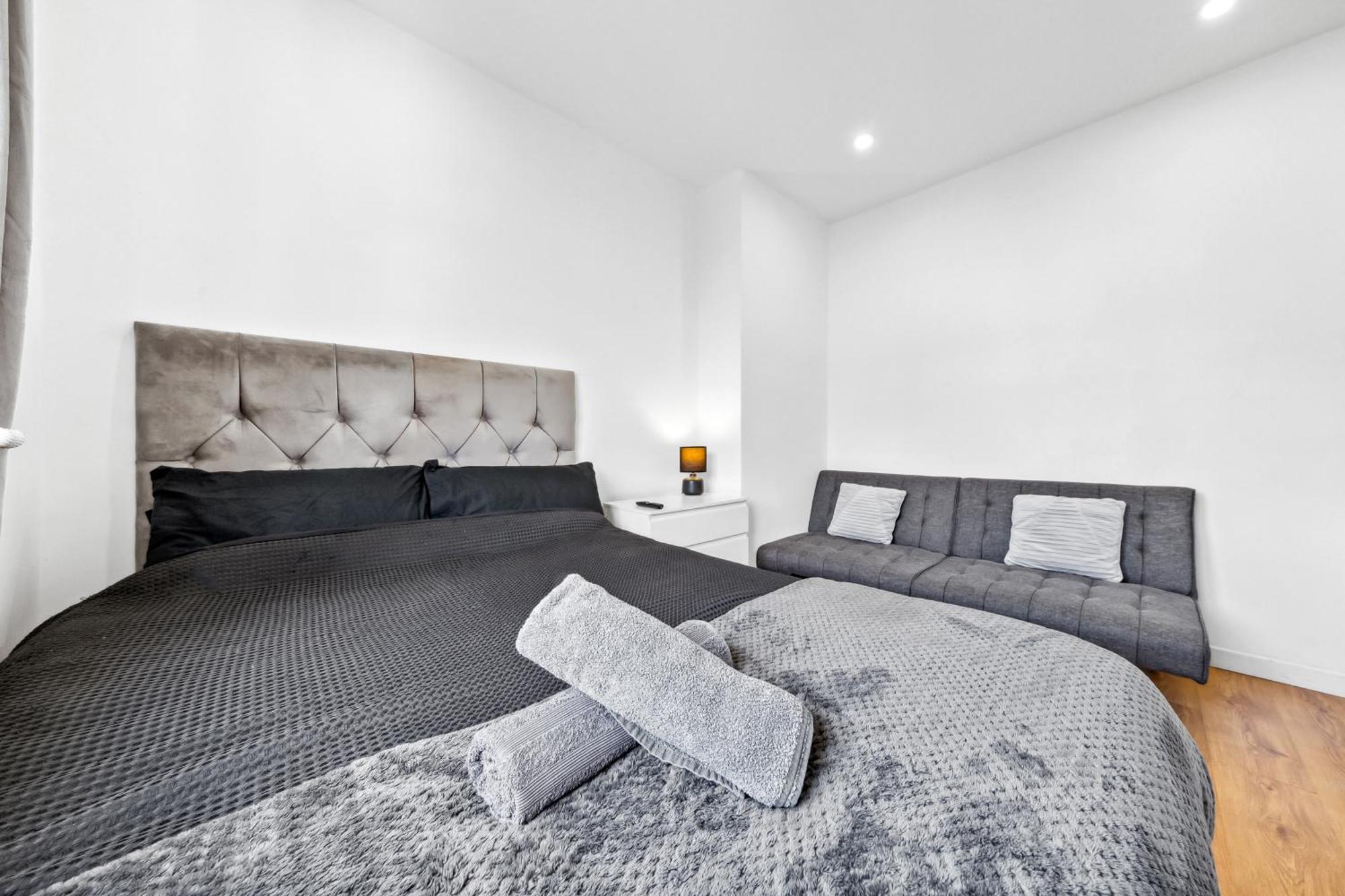 Bromley Serviced Apartments - Beckenham Place Park - London - 2 Bed House - Free Parking - 2 Beds 1 Sofabed Extérieur photo