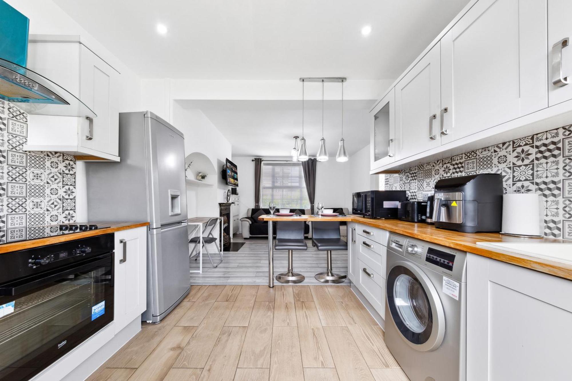 Bromley Serviced Apartments - Beckenham Place Park - London - 2 Bed House - Free Parking - 2 Beds 1 Sofabed Extérieur photo